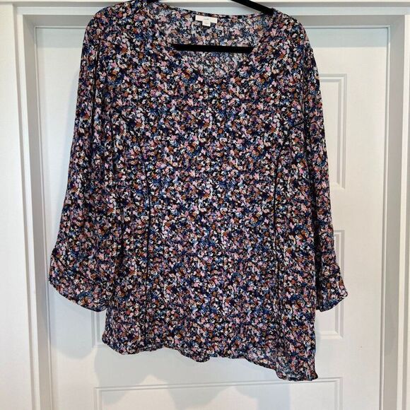 J Jill V-Neck Multicolor Floral Feminine Flowy 3/4 Flutter Sleeve Top Size Large - Picture 2 of 8